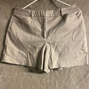 New York & Company khaki shorts